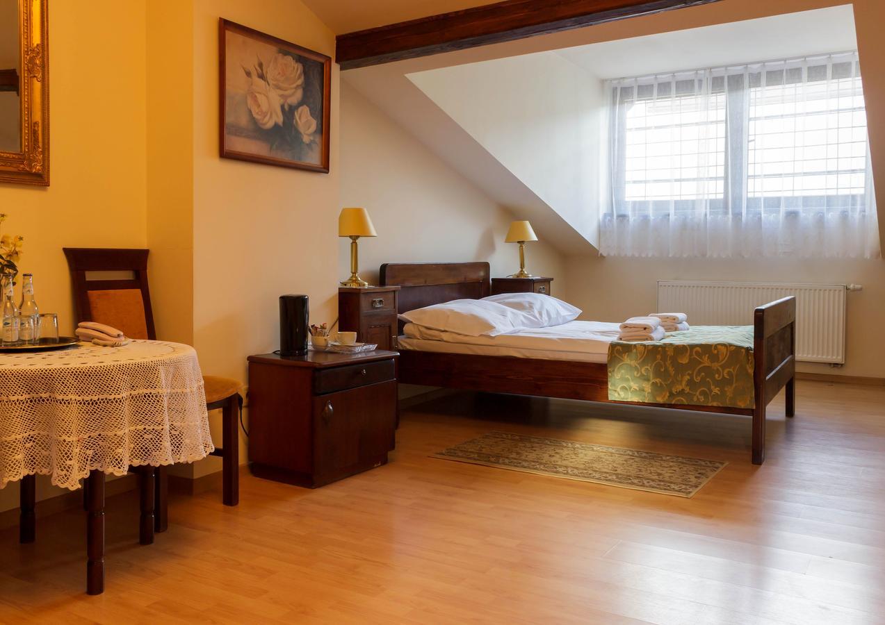 Aparthotel Camea Krakow Luaran gambar