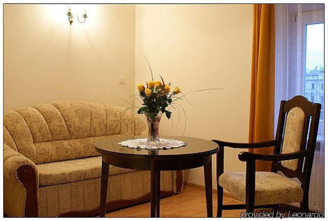 Aparthotel Camea Krakow Luaran gambar