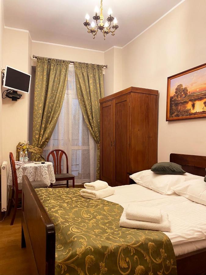 Aparthotel Camea Krakow Luaran gambar